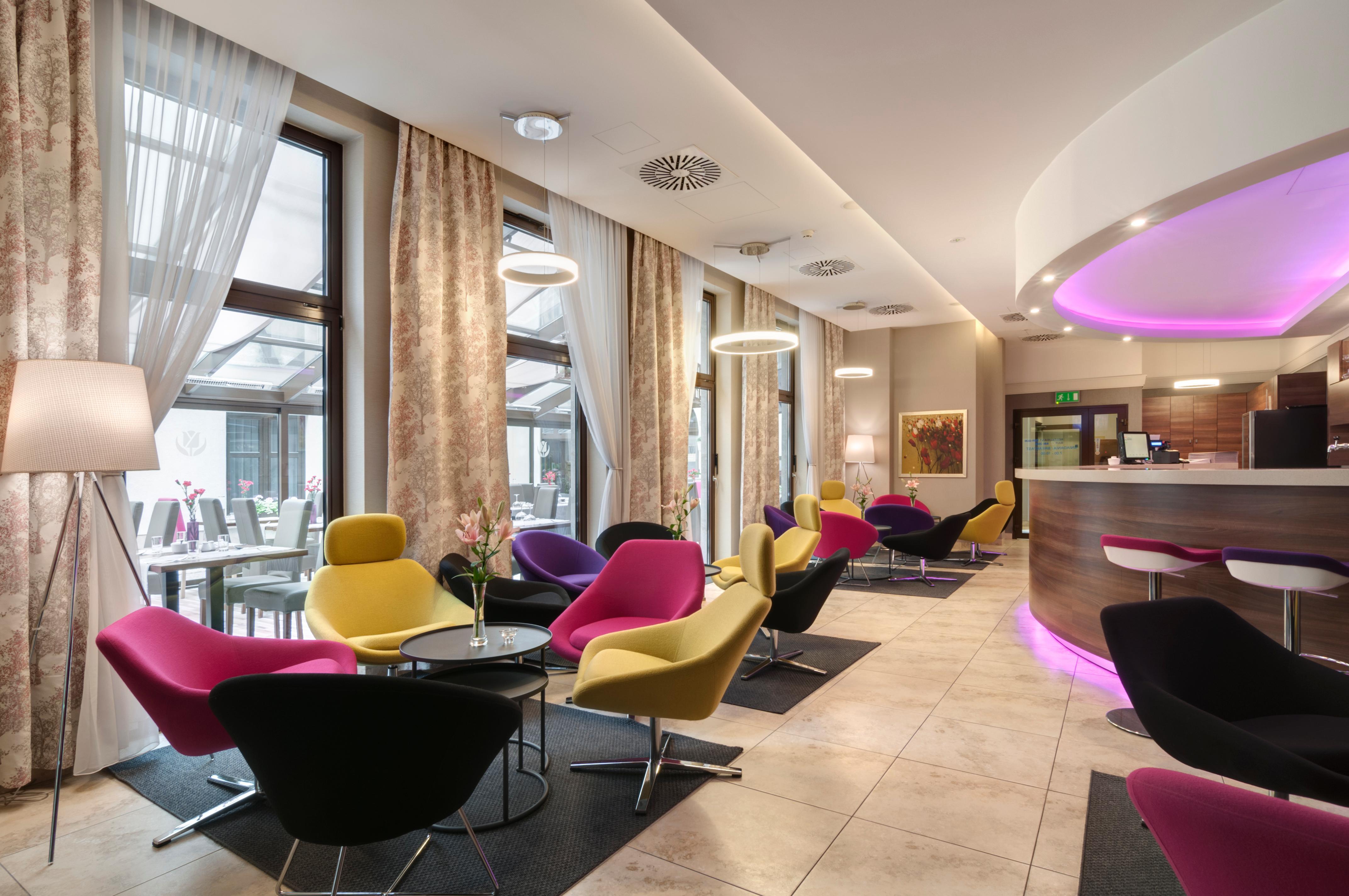 Golden Tulip Center Hotel 4*