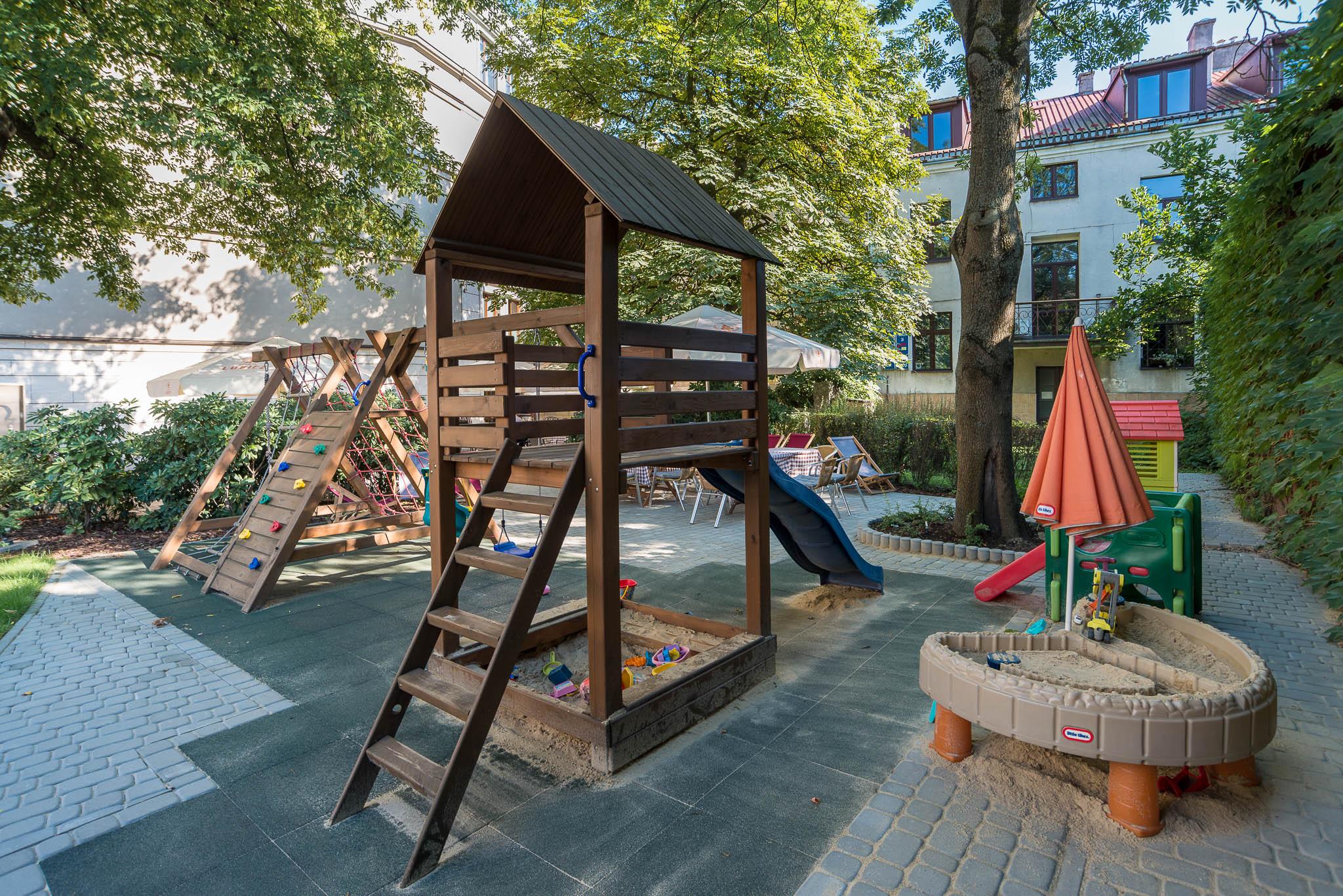 Hotel Niebieski Art & Spa 5*