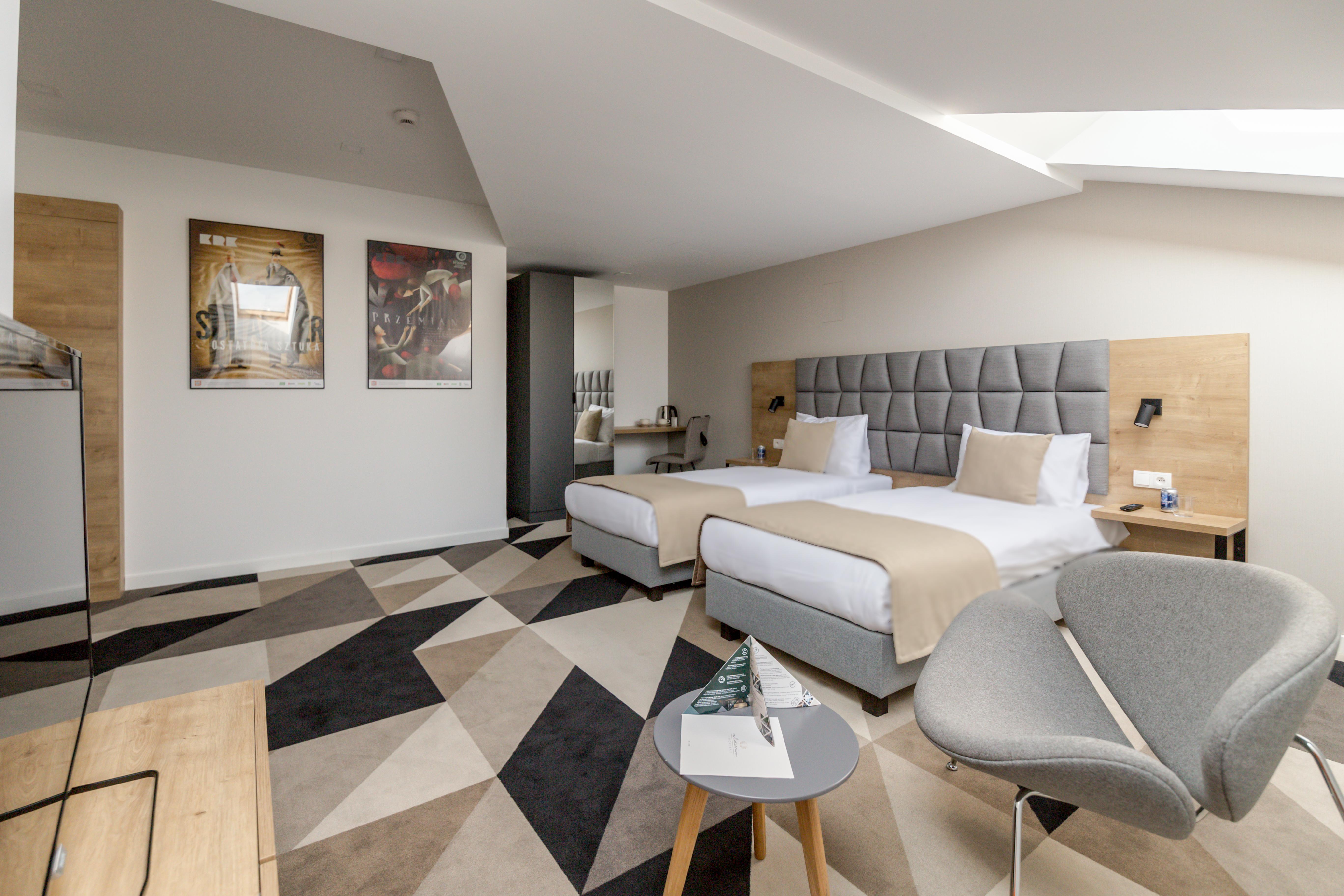 Aparthotel Lwowska 1 4*