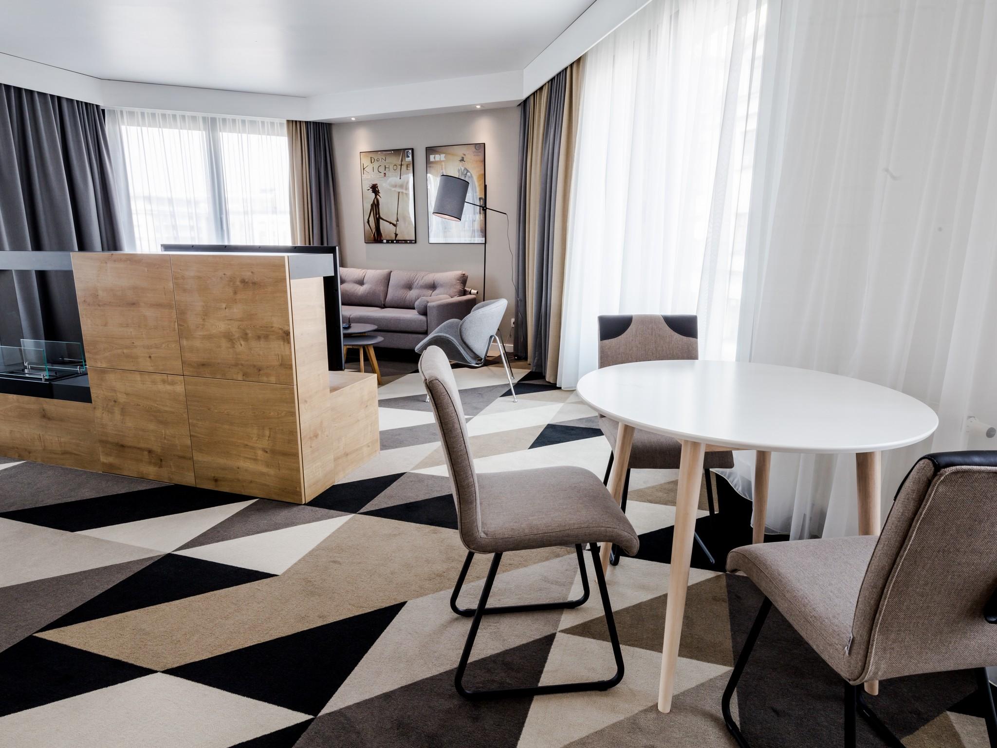 Lwowska 1 Aparthotel