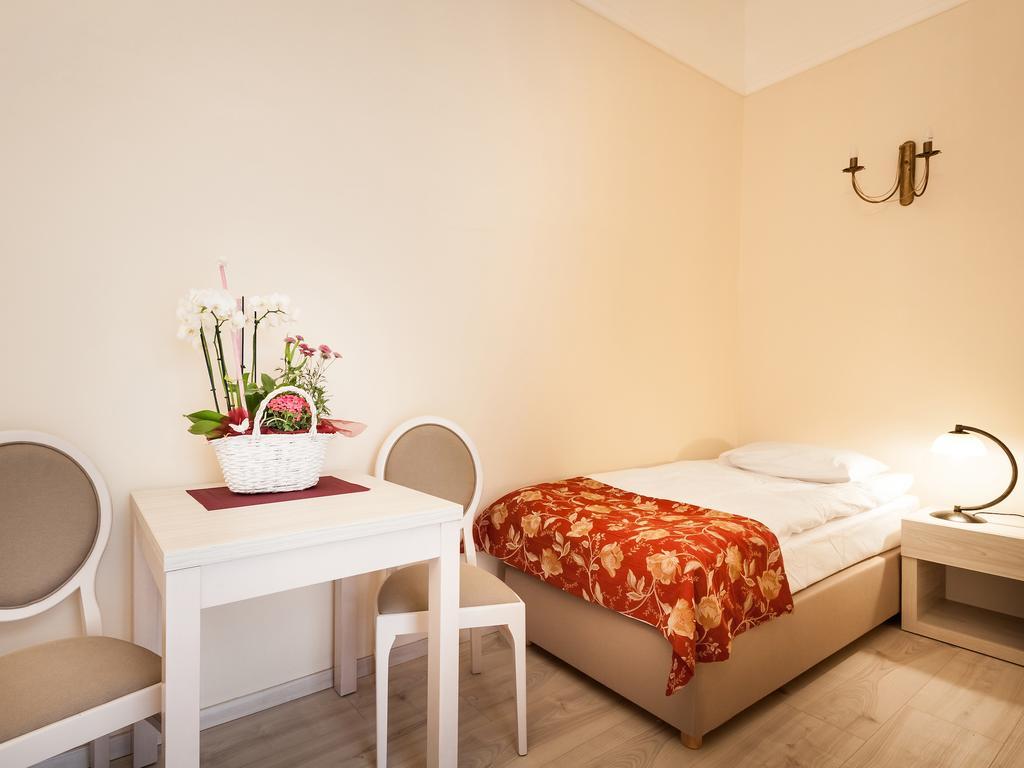 Apartment Bonerowska 5 *