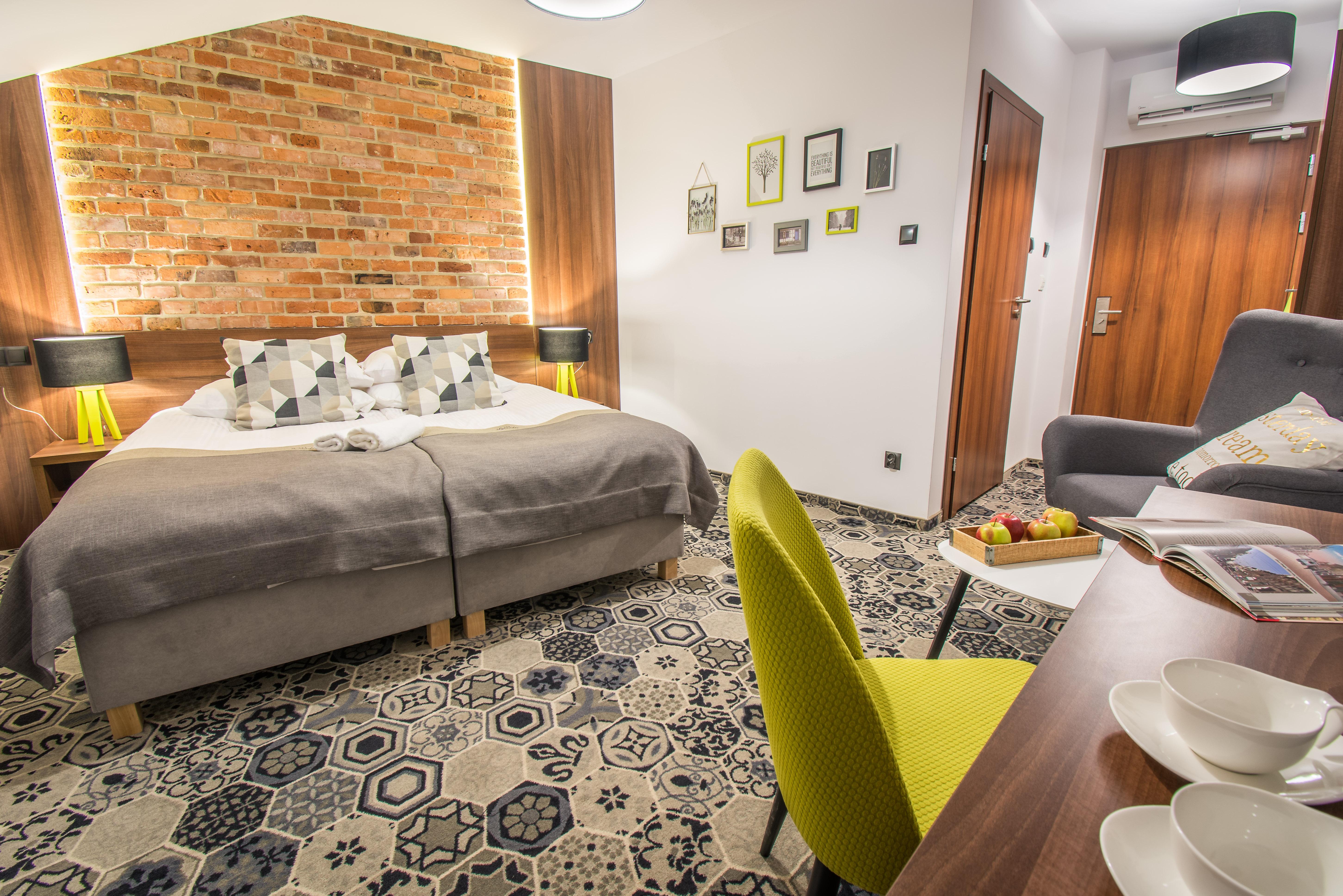 Lavender Hotel
