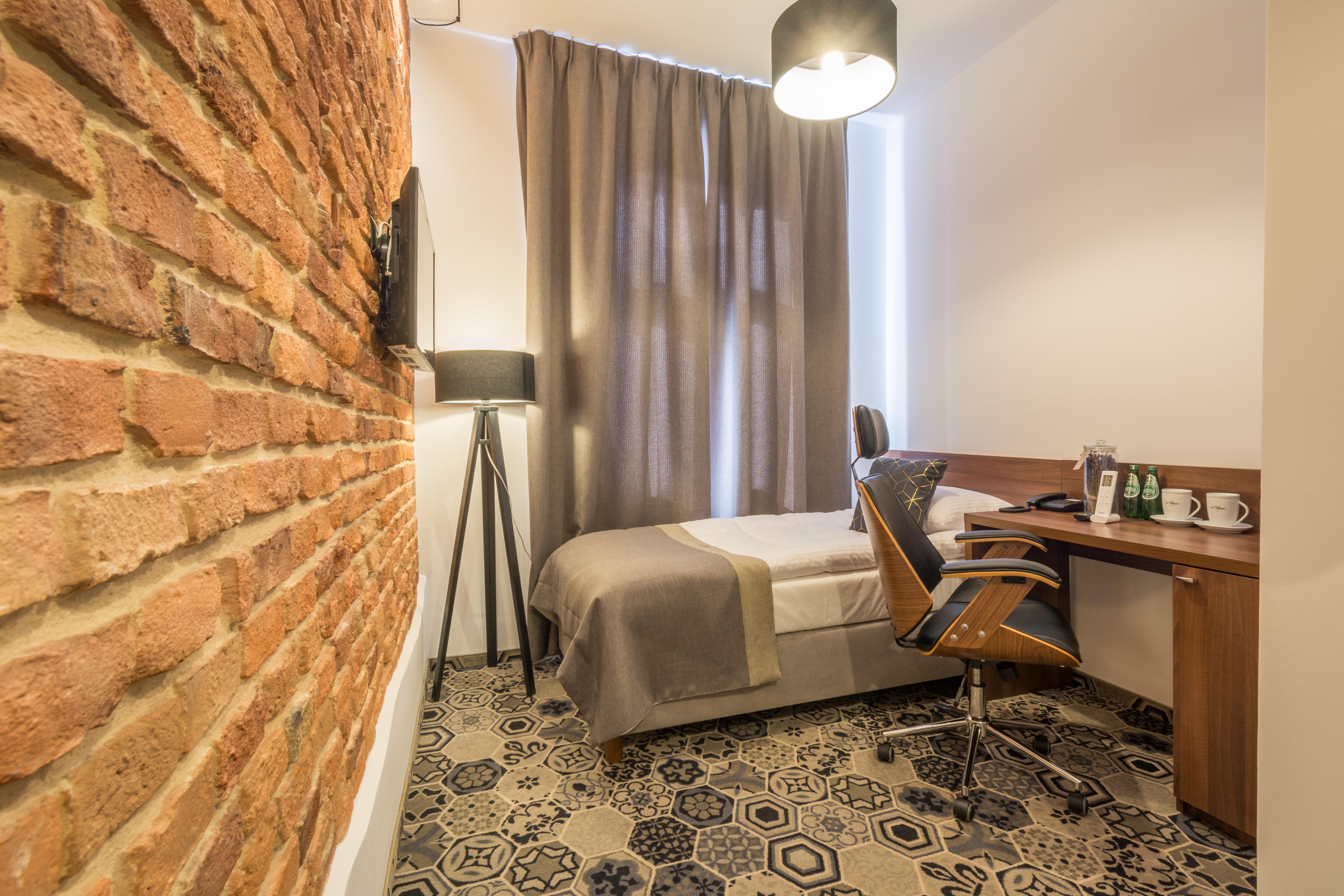 Lavender Hotel 3*