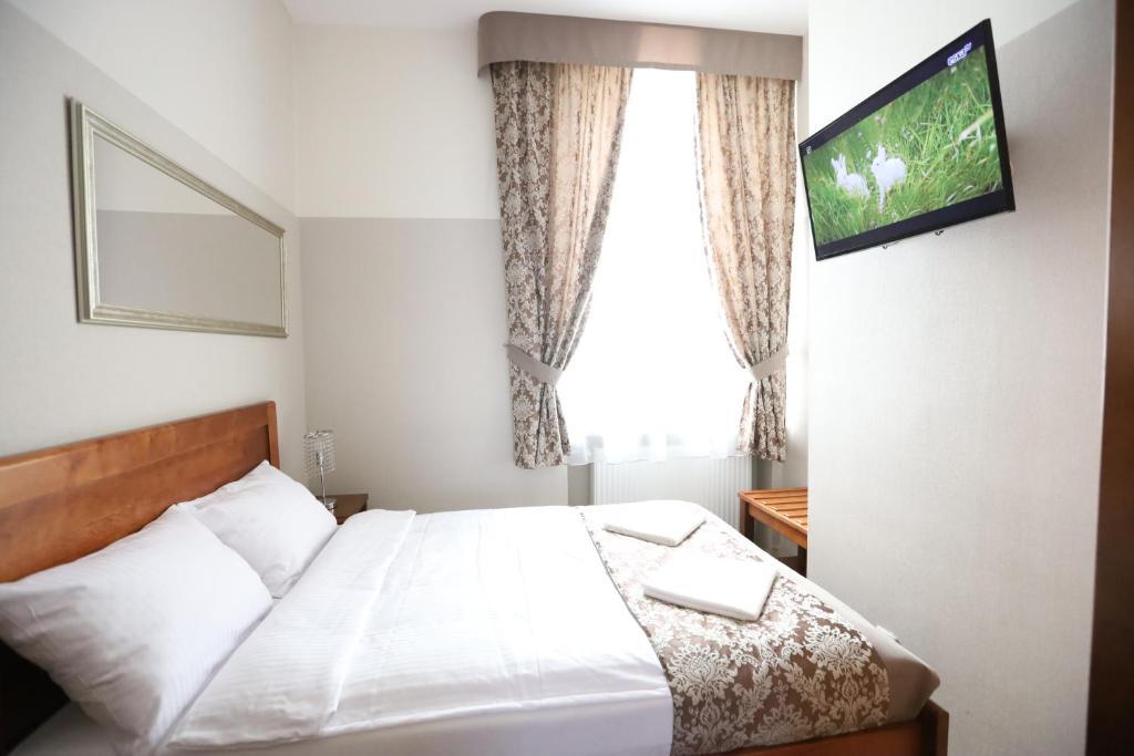 Garden Palace 3* Krakow