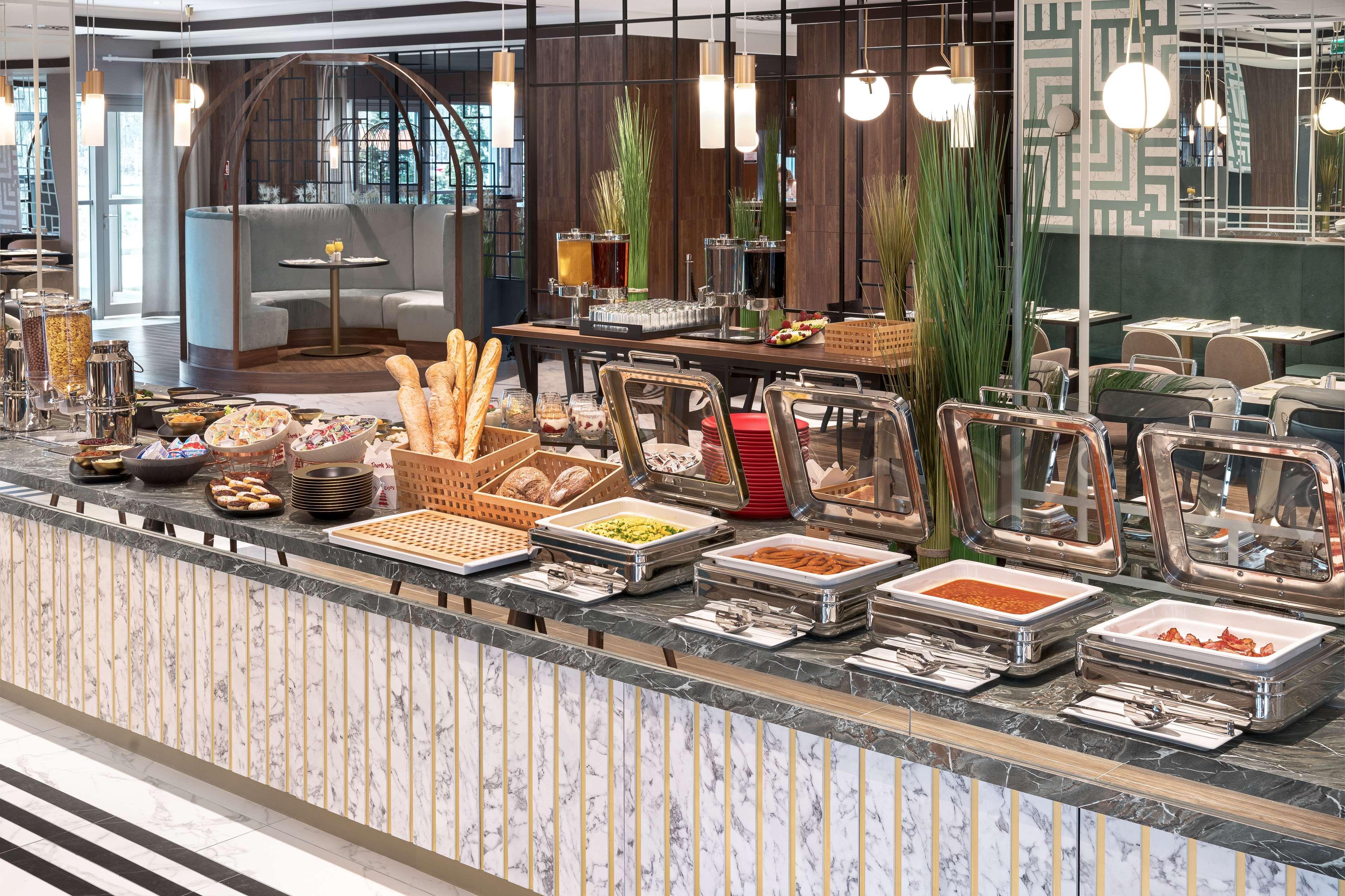 Metropolo By Golden Tulip Hotel 4*