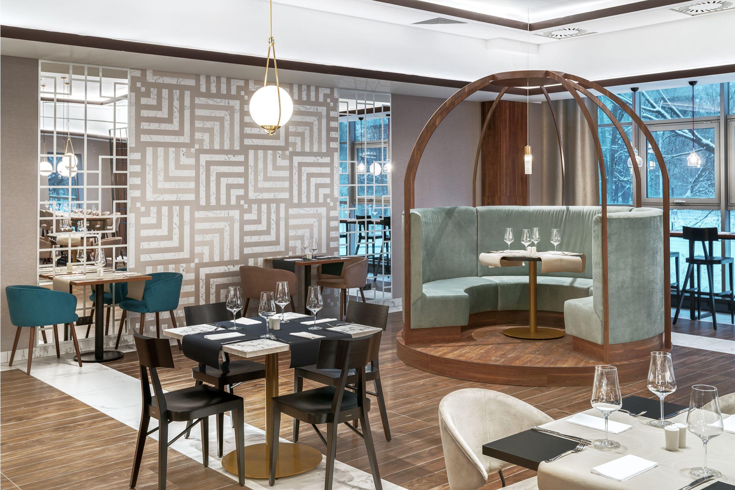 Hotel Metropolo By Golden Tulip 4*