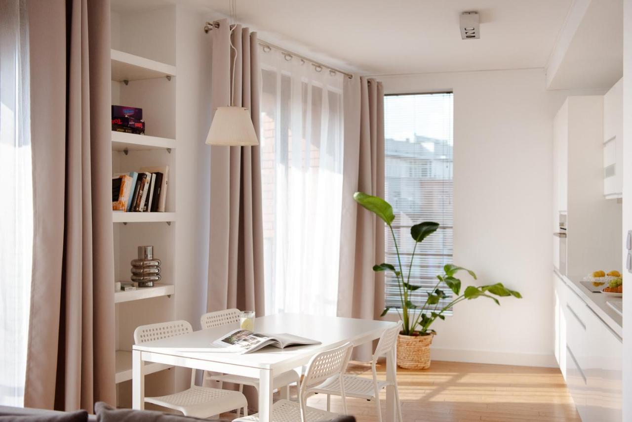 Spacious Close To Main Station / Galeria Krakowska