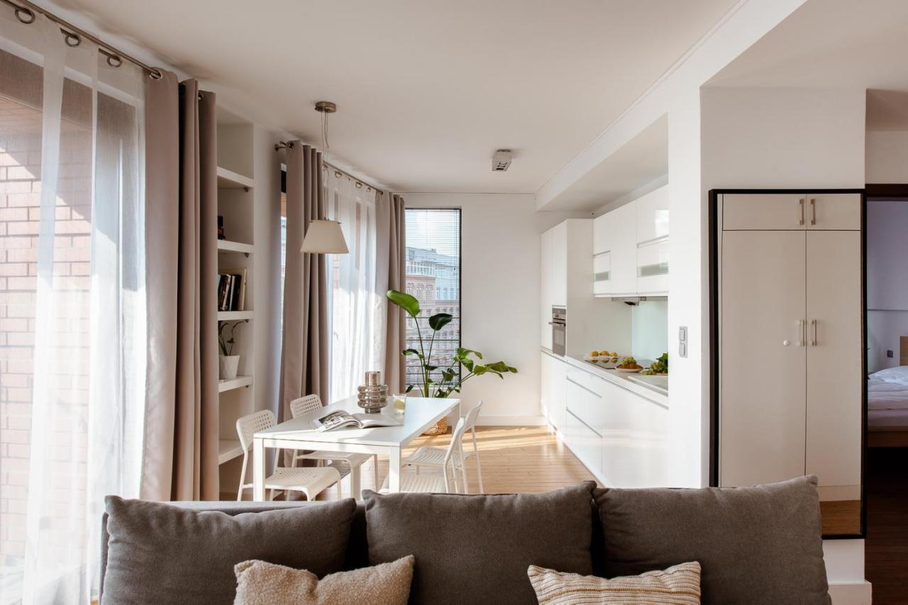 Spacious Close To Main Station / Galeria Krakowska * Krakau
