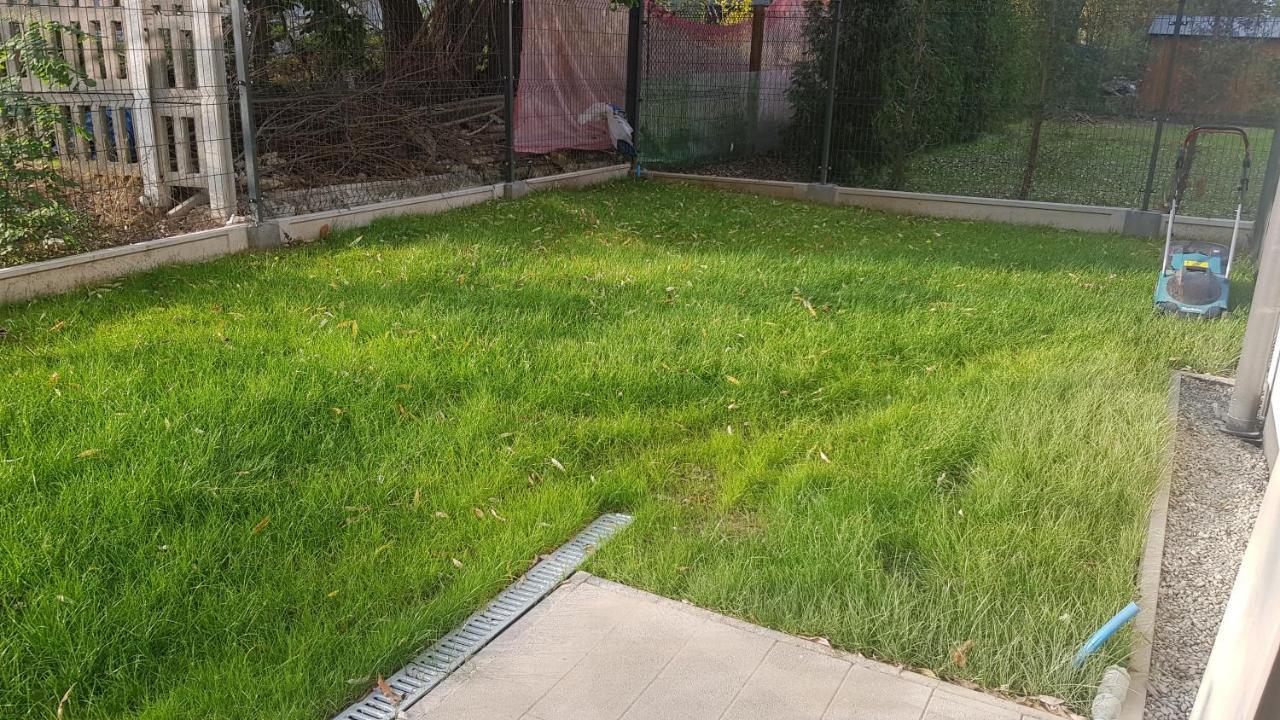 Przytulny Z Ogródkiem Apartament *