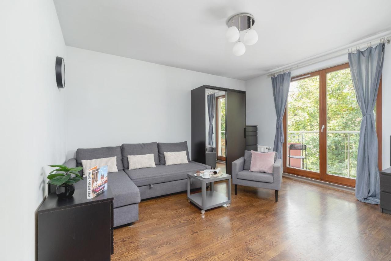 Cracow Skałki Twardowskiego Tyniecka By Renters Apartament *