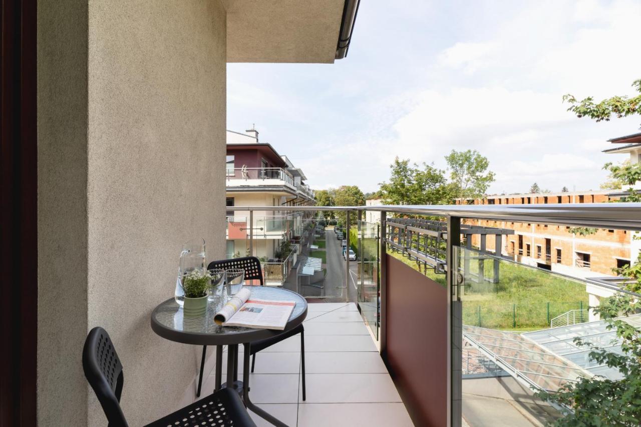 Cracow Skałki Twardowskiego Tyniecka By Renters Kraków