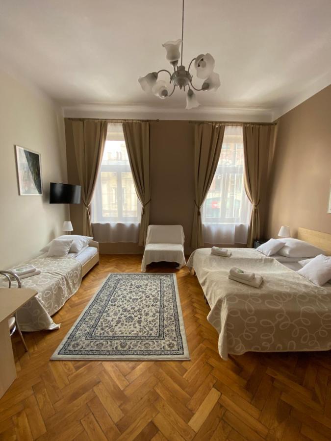 Maria 2* Krakow