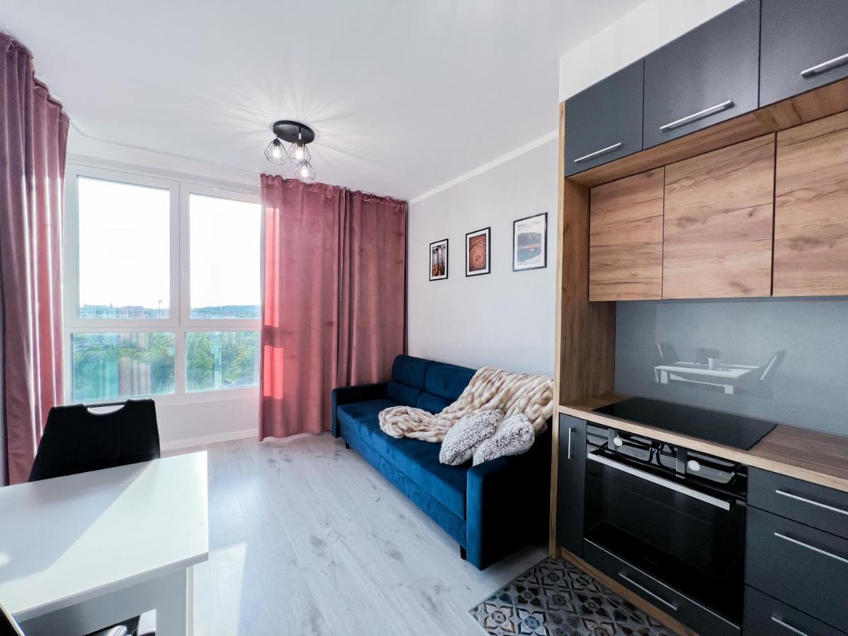 12 Floor Mogilska Tower *