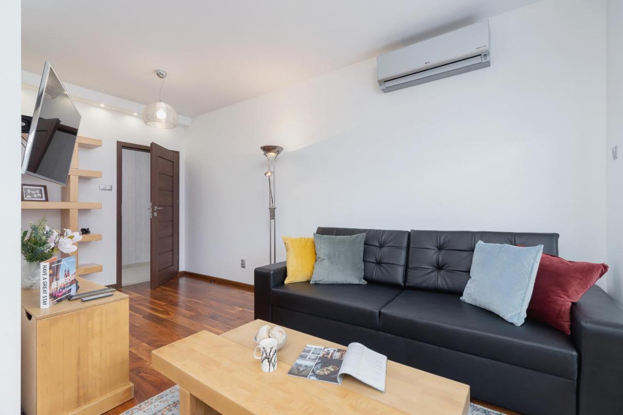 Blonia With Balcony By Renters Apartment *