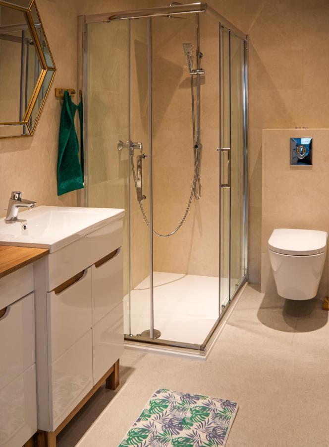 Apartment Przytulny Z Ogrodkiem *