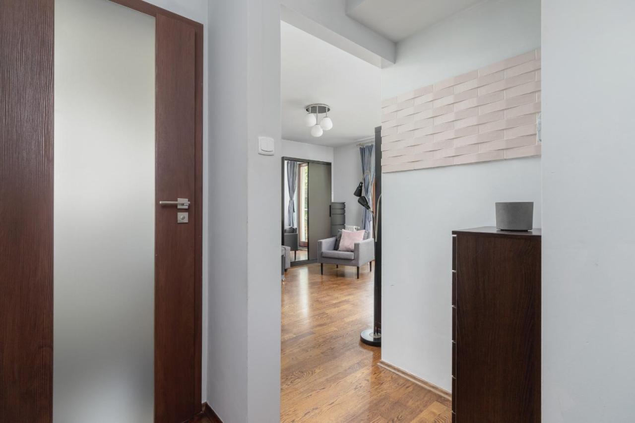 Apartament Cracow Skałki Twardowskiego Tyniecka By Renters Kraków