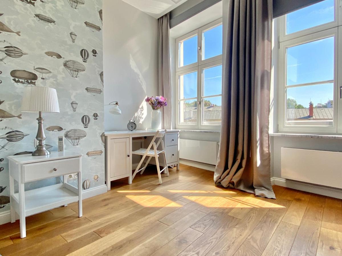 Mint Luxury At The Main Square Apartment *