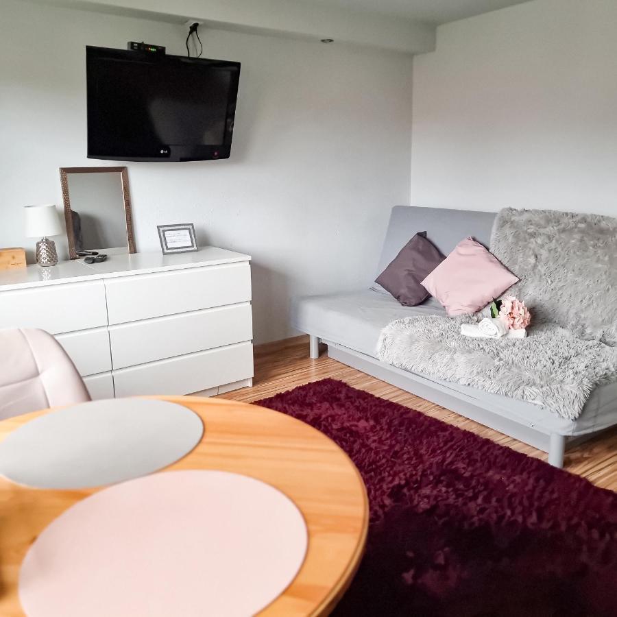 Fredry 15f Homestay