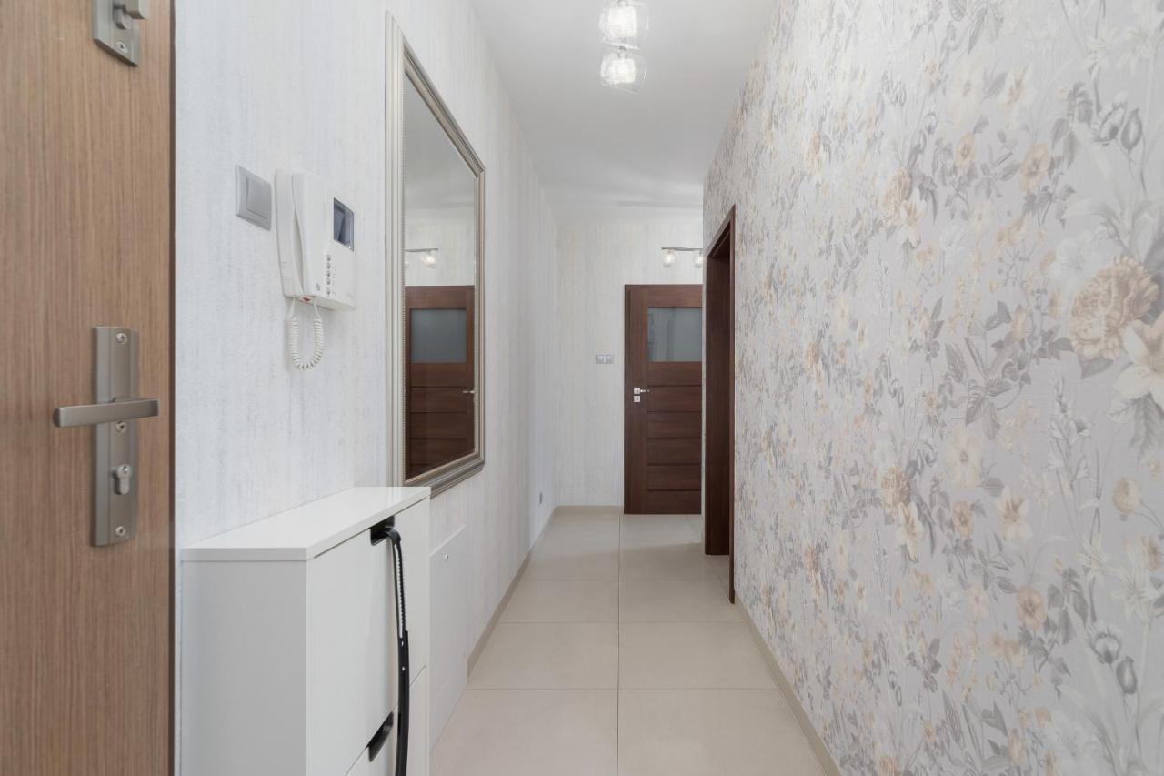 Blonia With Balcony By Renters Apartment *
