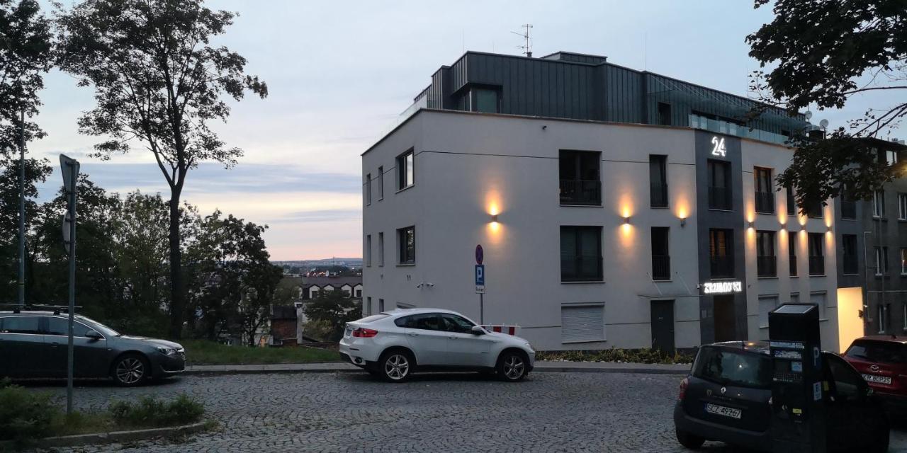Hill Apartament