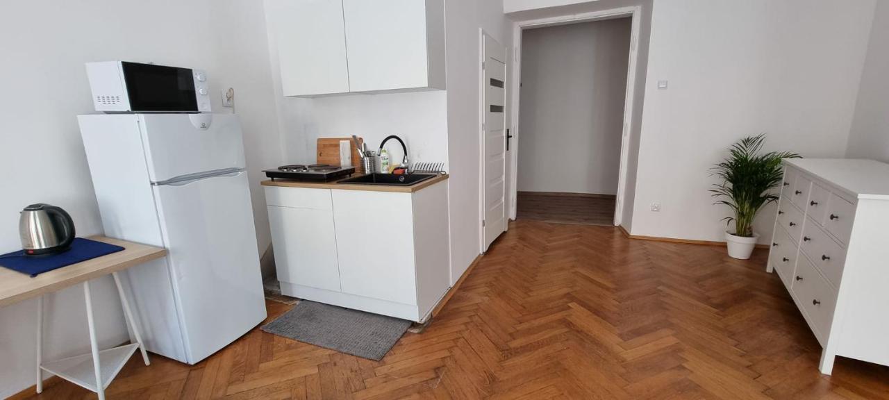 Batorego Apartment *