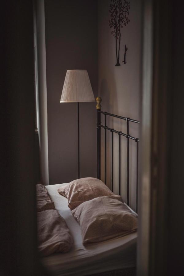 4.couples&4.friends Bed & Breakfast 2*