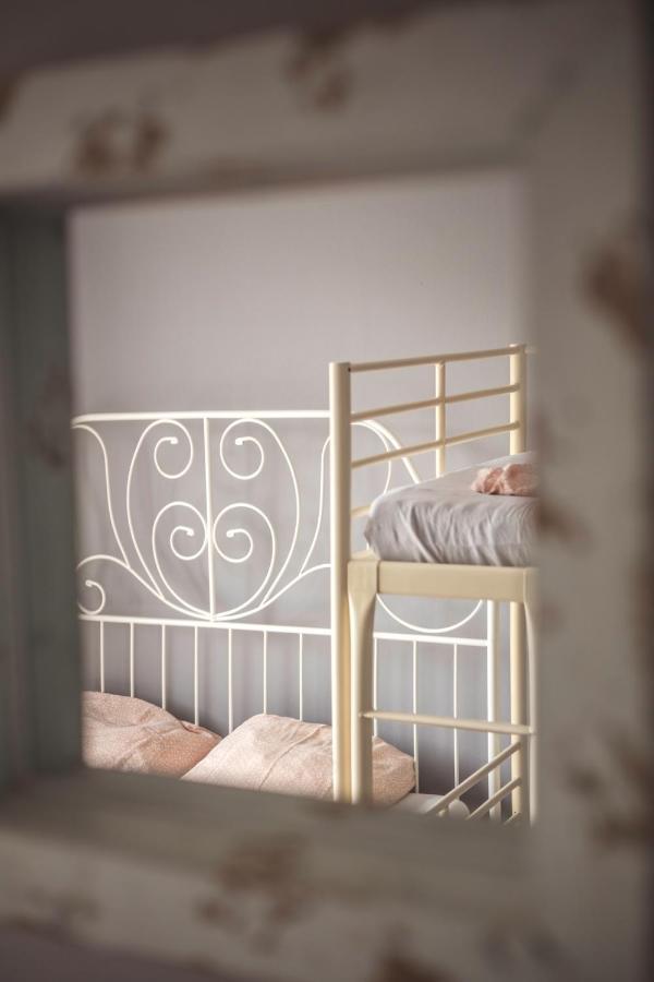 4.couples&4.friends Bed & Breakfast 2*