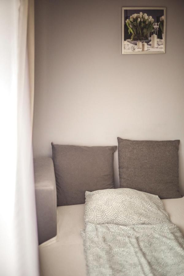 Bed & Breakfast 4.couples&4.friends
