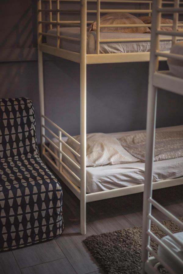 4.couples&4.friends Bed & Breakfast
