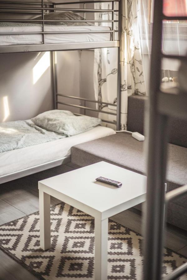 Bed & Breakfast 4.couples&4.friends