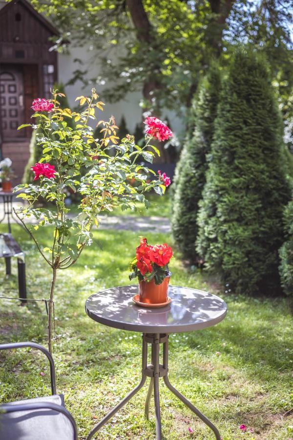Bed & Breakfast 4 Couples & 4 Friends 2*