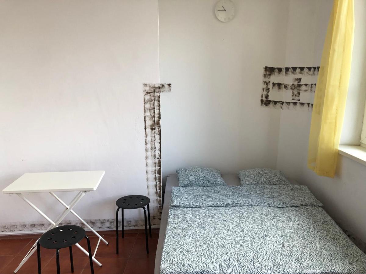 Pokoj 12e Apartment *
