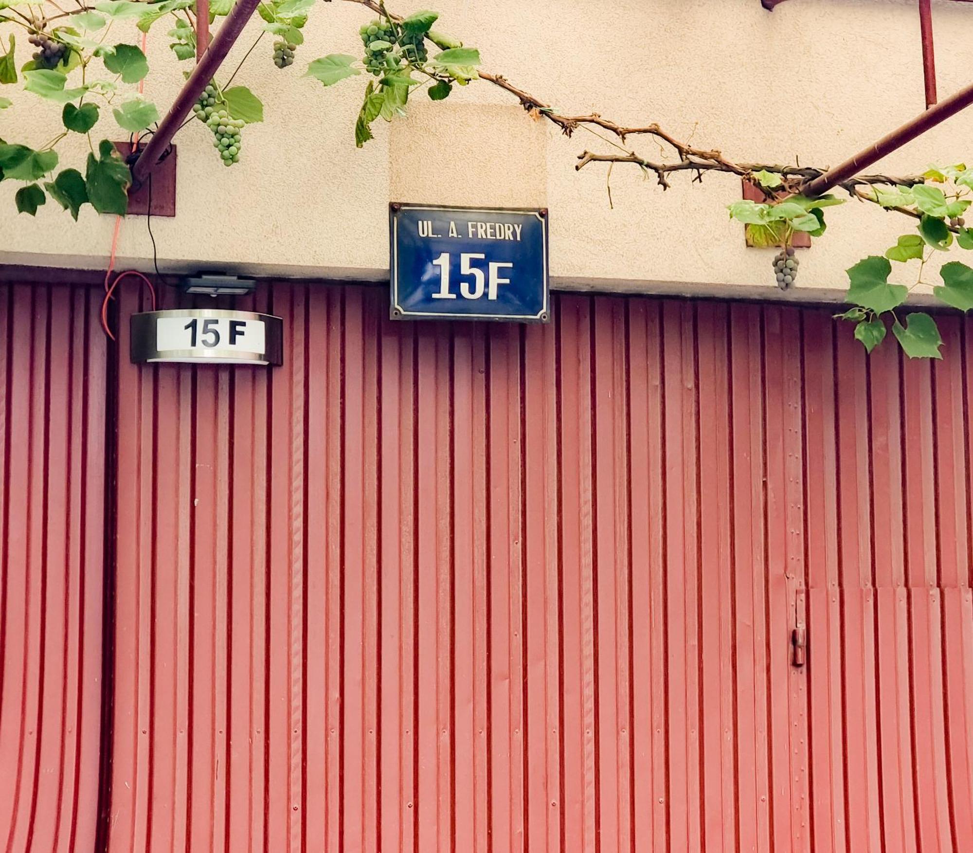 Fredry 15f Homestay *