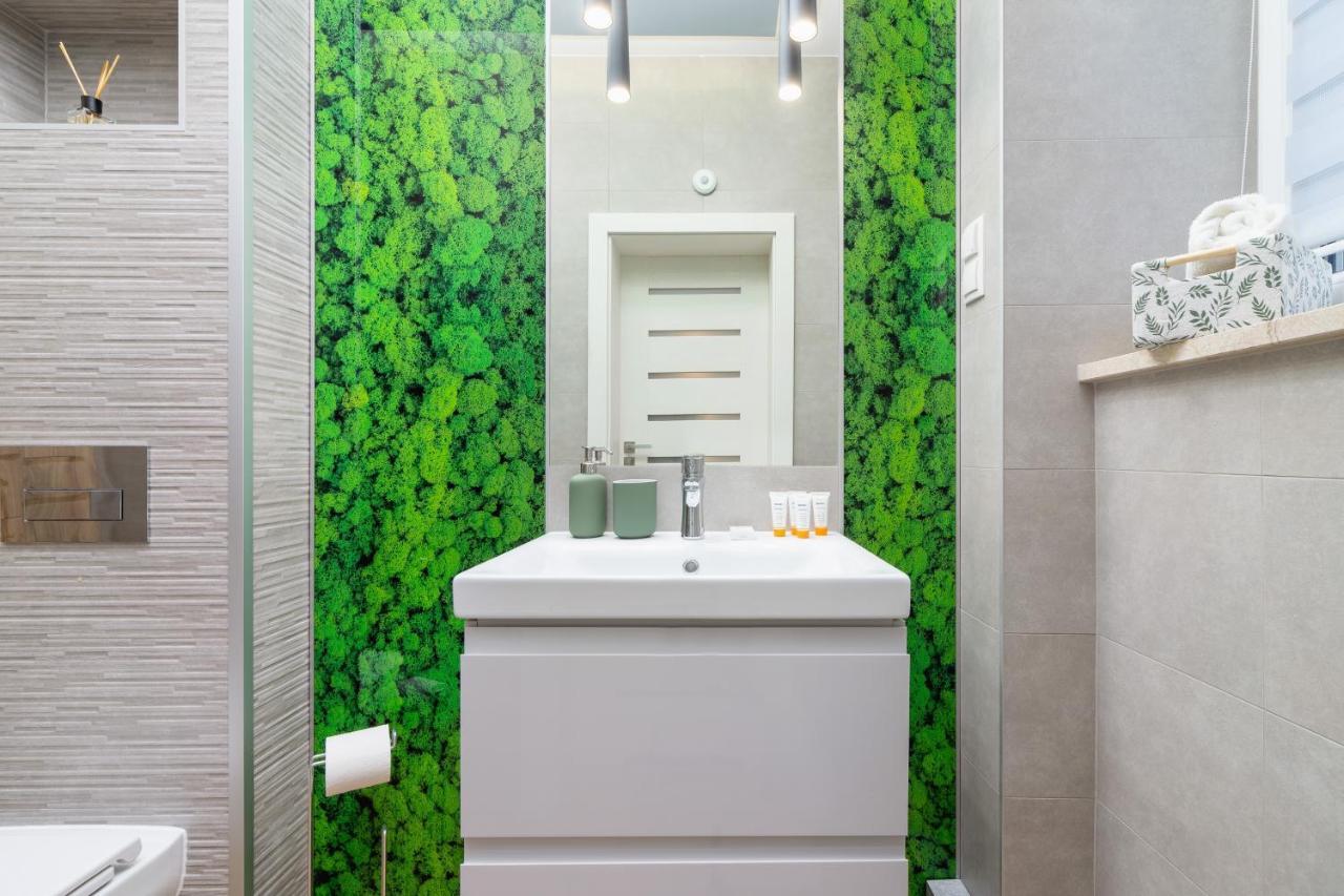 Trendy By Renters