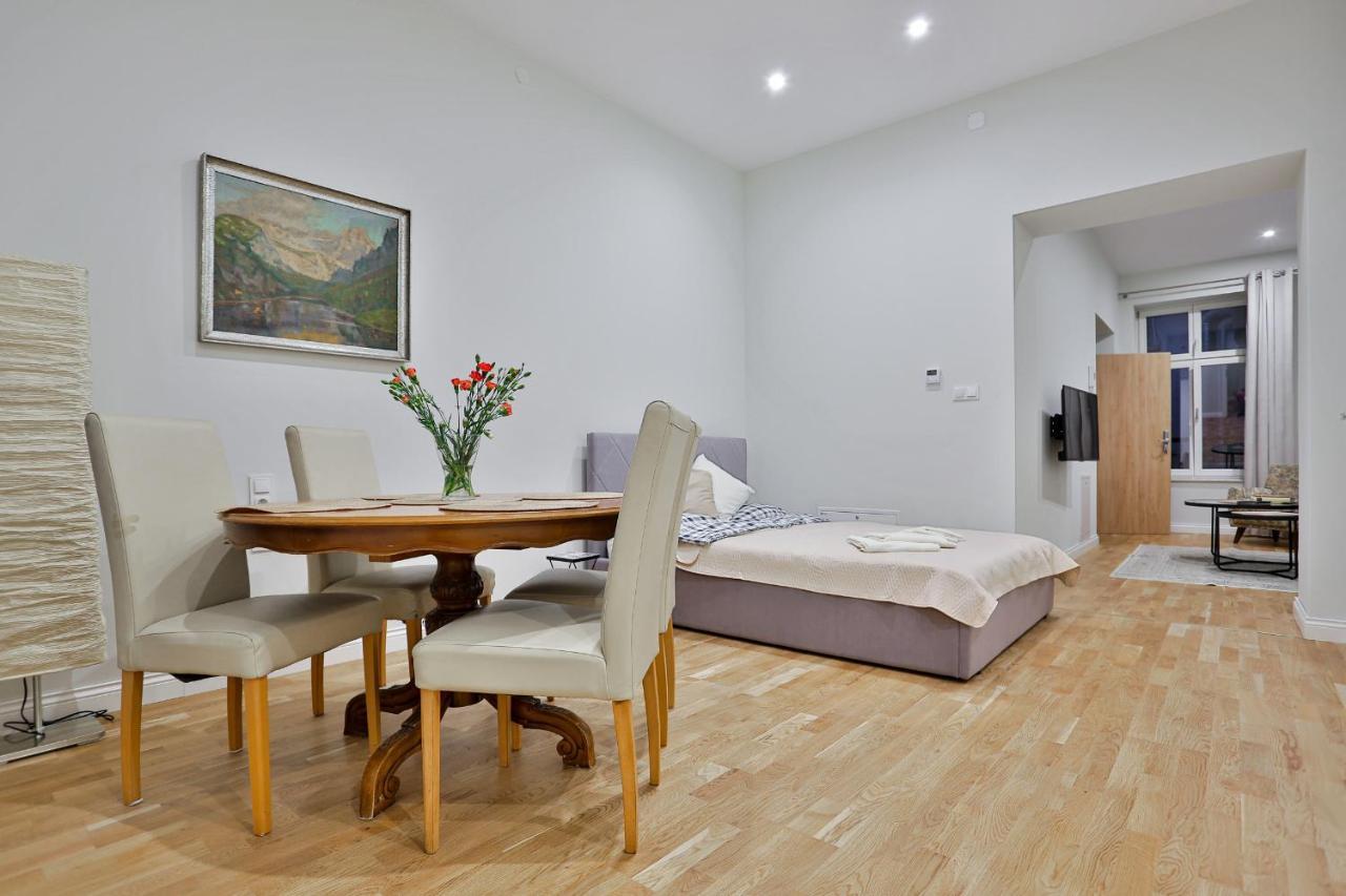 Art Palace Apartament *