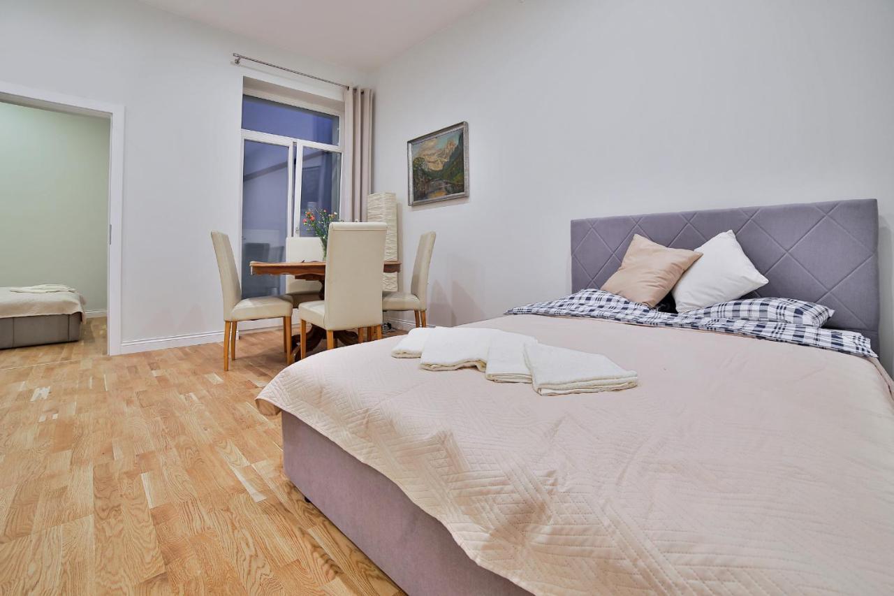 Art Palace Apartament *