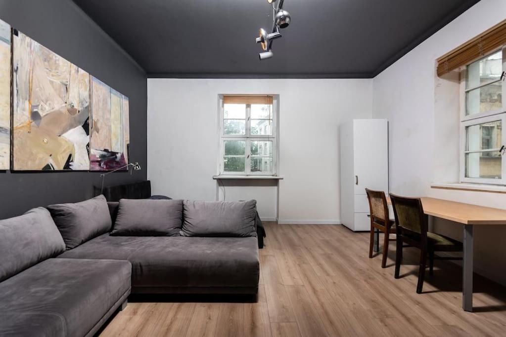 Apartment Industrial - Jewish Quarter By Upstairs *