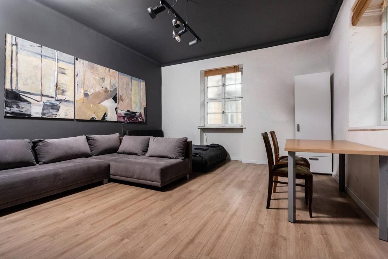 Industrial - Jewish Quarter By Upstairs Apartment Krakau