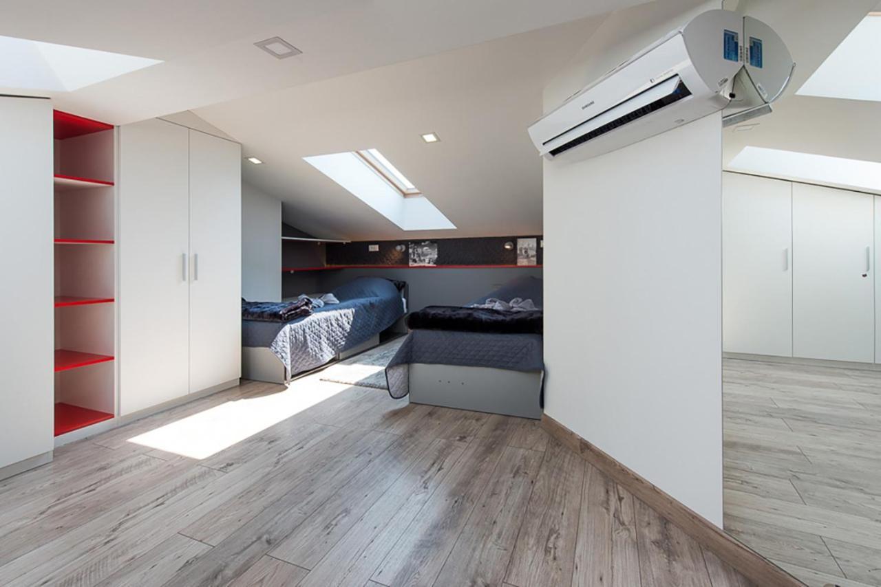 Apartment Cozy And Large 62 M2 With Air Conditioning, Old Town