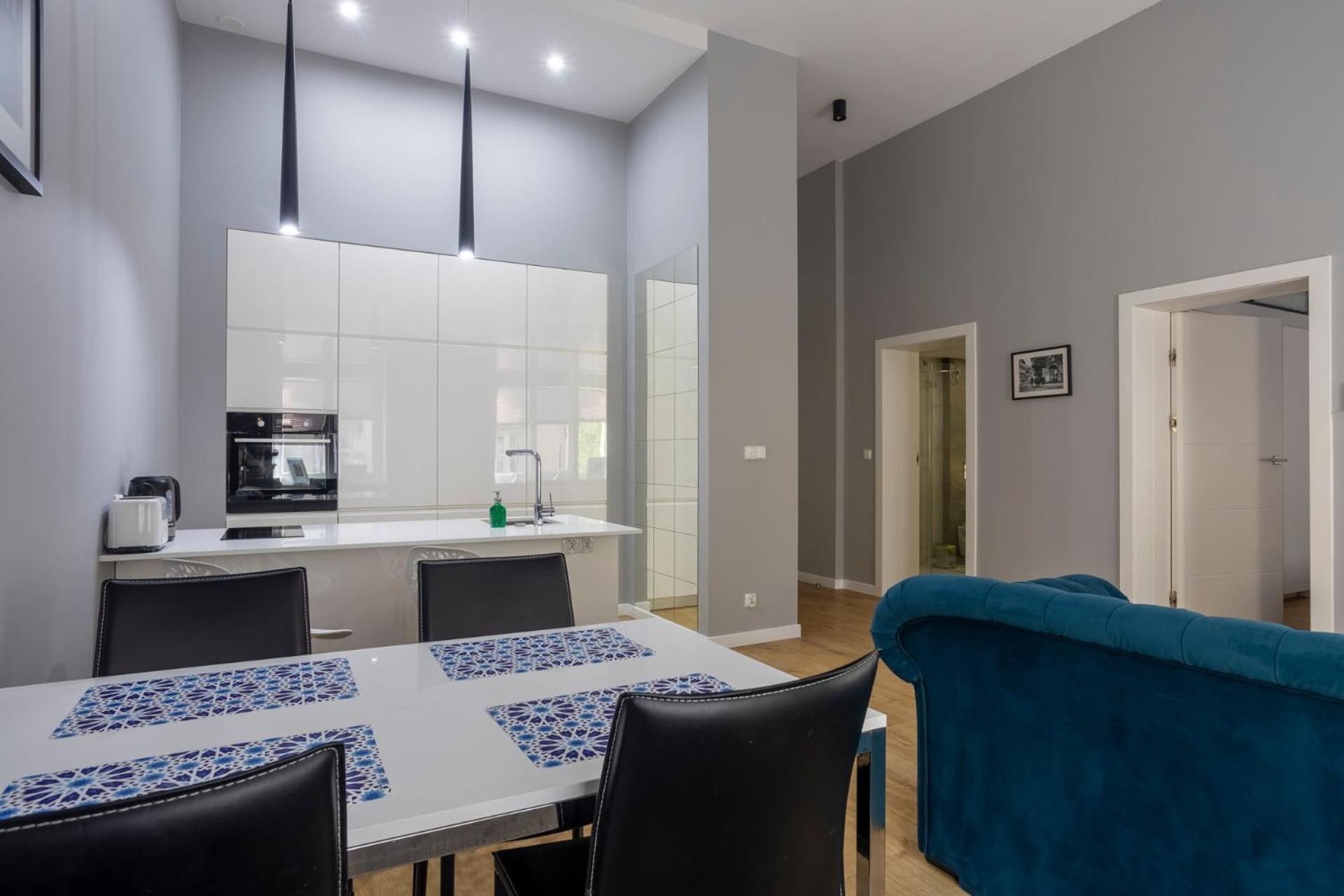 Tyzenhauz Comfort