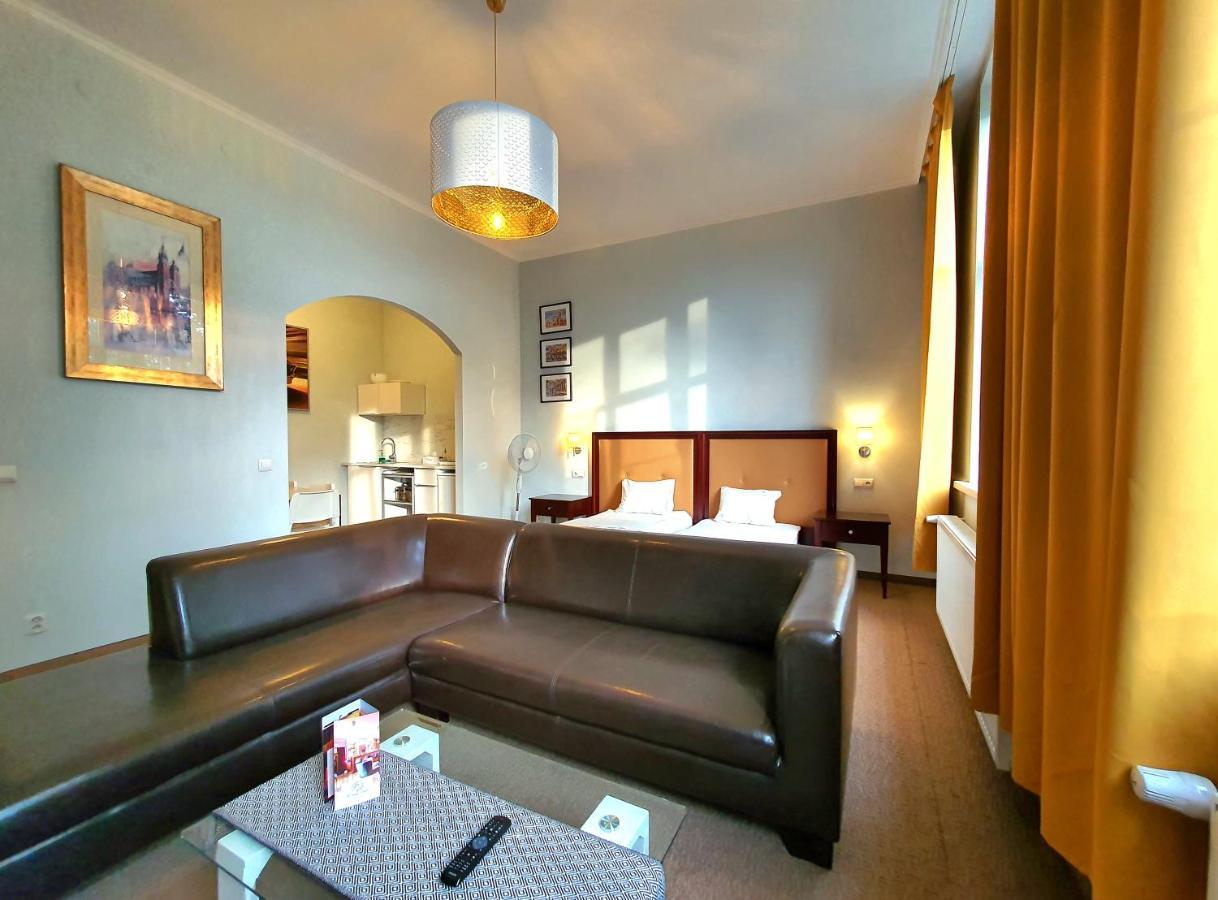 Cracow Gasthof 2*