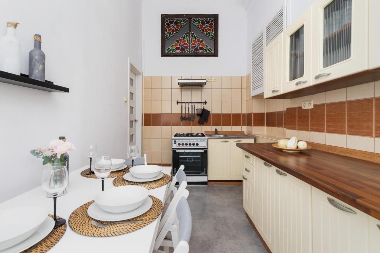 Podwale Uj Downtown Cracow By Renters