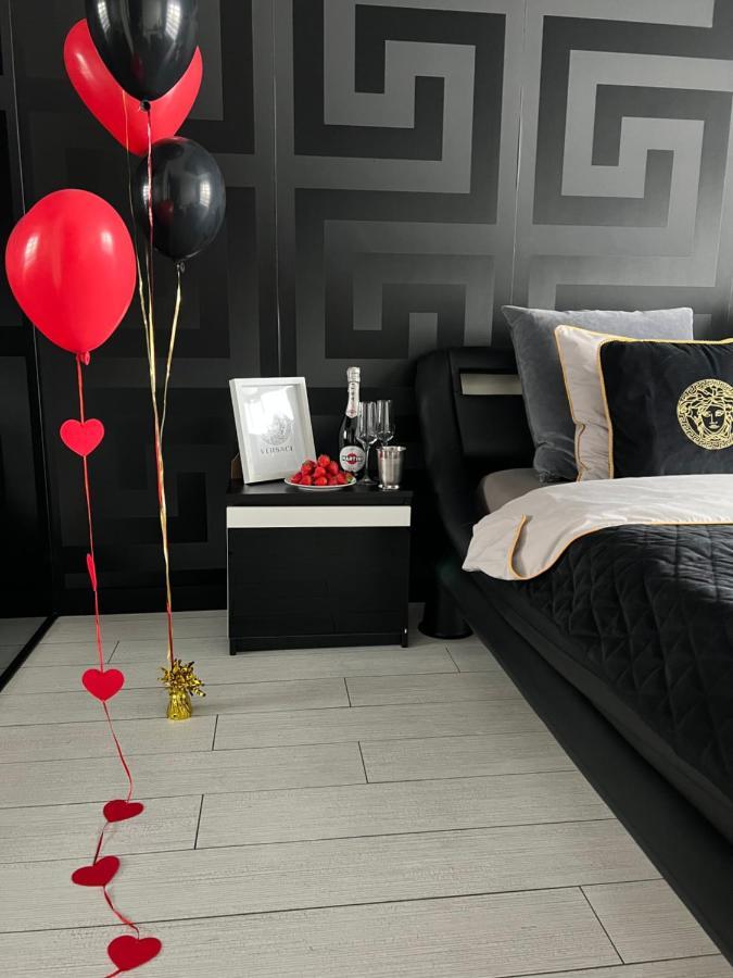 Apartment Lema Versace *