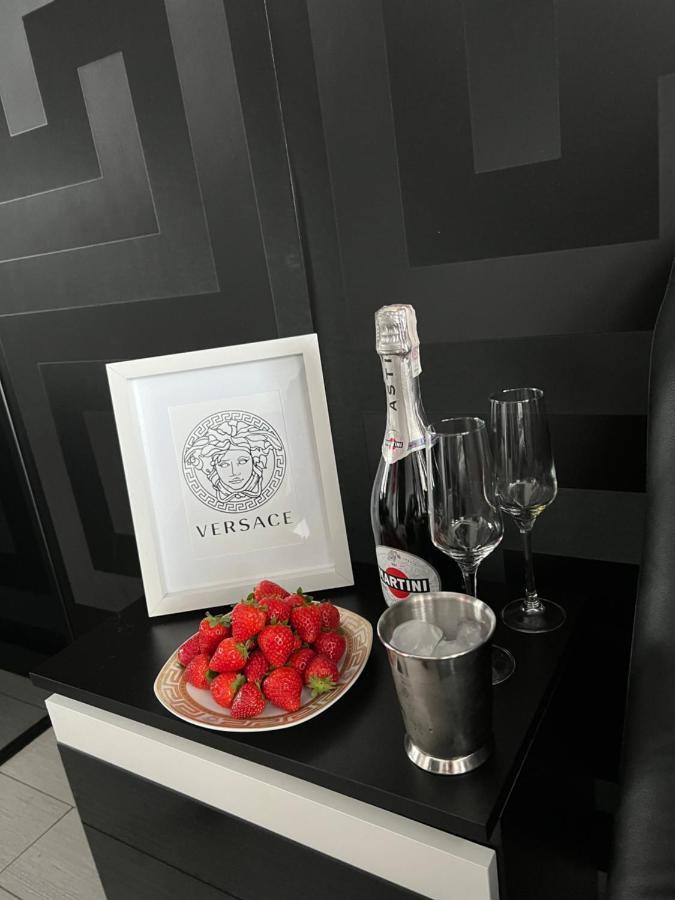 Apartment Lema Versace