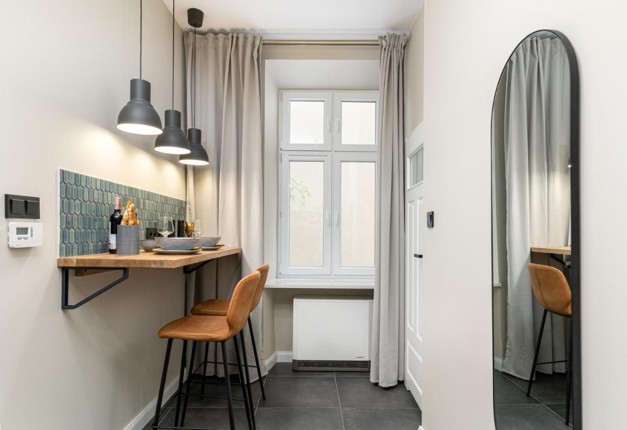 Apartamento Househost : Topolowa 26/17 Cracóvia