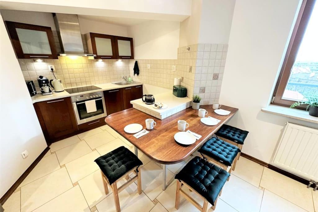 Exclusive Penthouse Near Citycenter 120m2 +netflix Appartement *