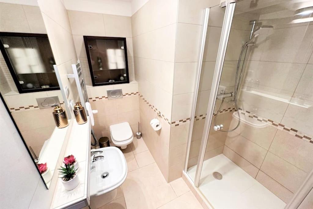 Appartement Exclusive Penthouse Near Citycenter 120m2 +netflix