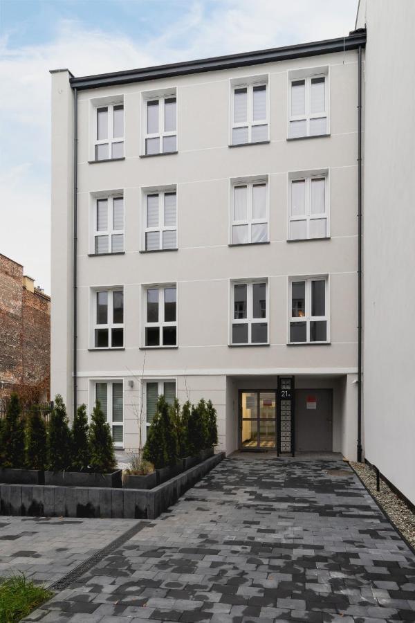 Apartment Studio With Ac Czarnowiejska By Renters *