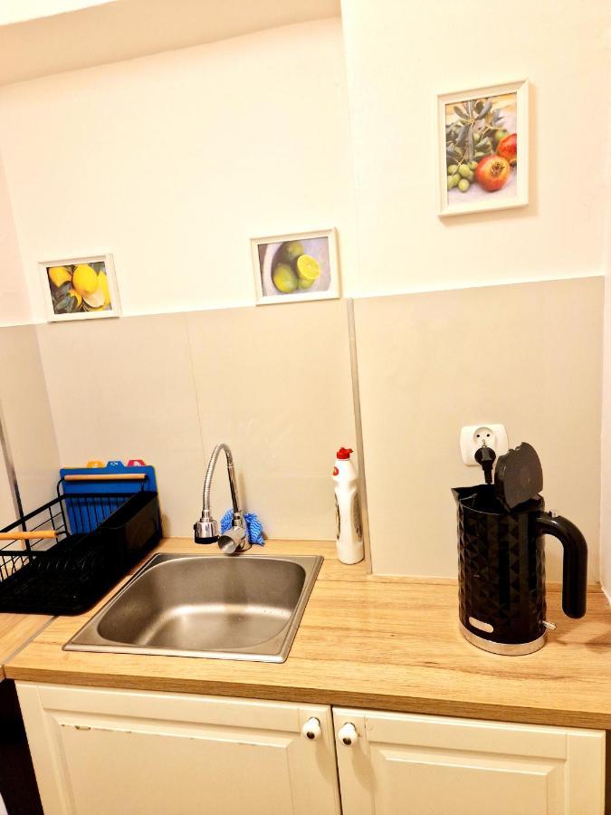 Sara -mikolajska - Rynek - Netflix Hydromassage Apartamento