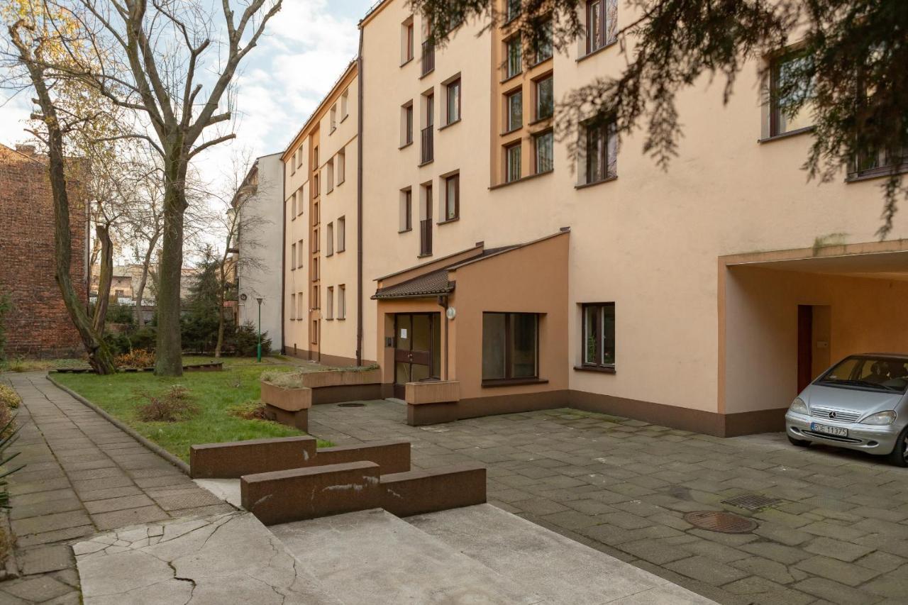 Apartment Jozefinska With Balcony Cracow By Renters Krakow